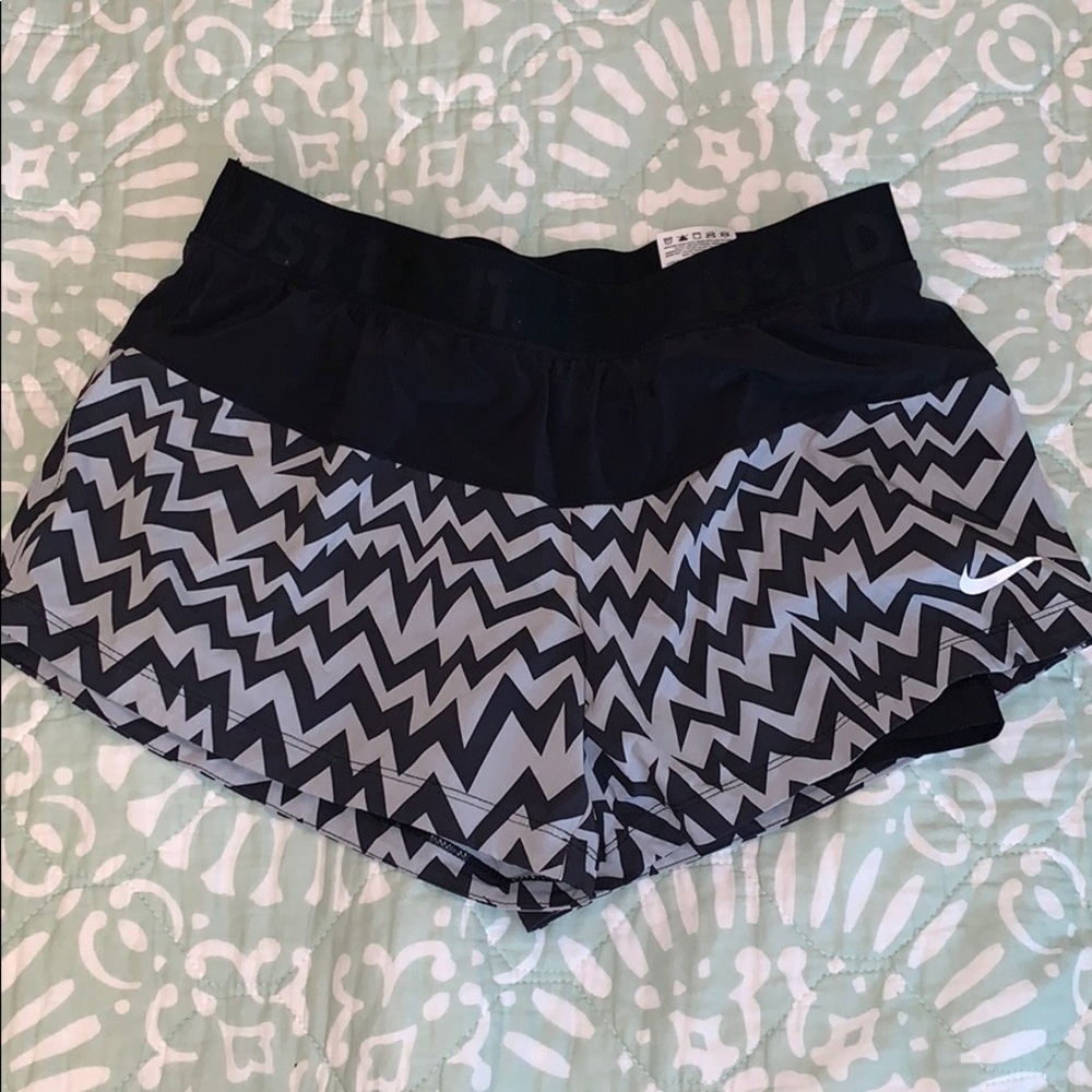 Nike running short with short liner